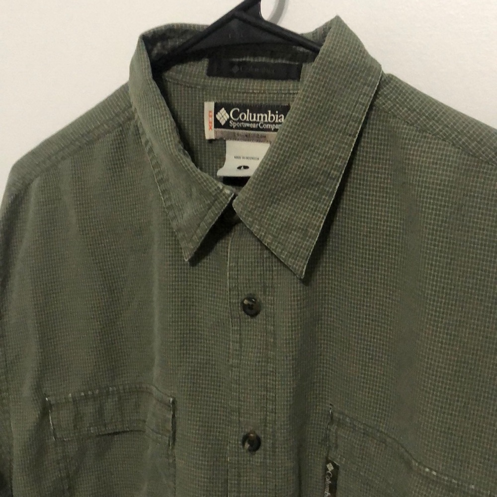 Columbia Long Sleeve Shirt (L)